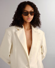 Load image into Gallery viewer, LUV LOU THE DUSTY CLASSIC TORT