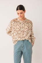 Load image into Gallery viewer, INDI & COLD PRIMROSE TOP MARRON