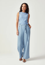 Load image into Gallery viewer, UNTOUCHED WORLD ARLEE SINGLET SKYBLUE