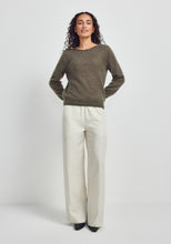 Load image into Gallery viewer, UNTOUCHED WORLD MUSESWEATER OLIVE GROVE