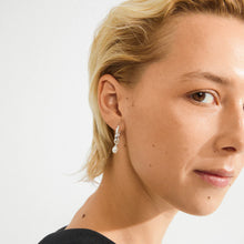 Load image into Gallery viewer, PILGRIM SILVER SHIFT PEARL EARRINGS