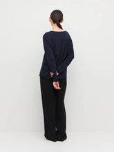 Load image into Gallery viewer, JHL BY JULIETTE HOGAN V-NECK LONG SLEEVE NAVY