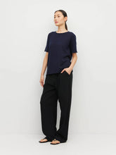 Load image into Gallery viewer, JHL BY JULIETTE HOGAN CREW CASHMERE TEE NAVY