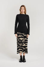 Load image into Gallery viewer, NYNE MOSAIC LONGSLEEVE BLACK