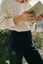 Load image into Gallery viewer, INDI & COLD SAGE TOP BLANCO