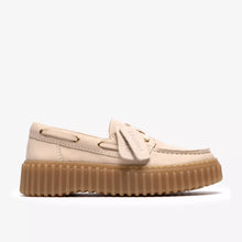 Load image into Gallery viewer, CLARKS TORHILL BOAT CREAM NUBUCK