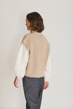 Load image into Gallery viewer, INDI & COLD YARROW TOP BLANCO