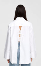 Load image into Gallery viewer, KINNEY ELODIE SHIRT IVORY
