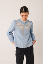 Load image into Gallery viewer, INDI & COLD DAHLIA TOP AZUL