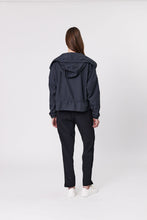 Load image into Gallery viewer, MARLOW FAIRWAY SPRAY JACKET INK