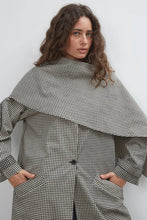 Load image into Gallery viewer, COMMONPLACE LADY GINGHAM TRENCH BLACK/WHITE