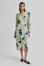 Load image into Gallery viewer, SECOND FEMALE THISTLE DRESS WATERCOLOUR