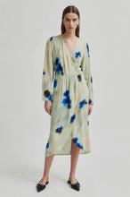 Load image into Gallery viewer, SECOND FEMALE THISTLE DRESS WATERCOLOUR