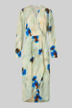 Load image into Gallery viewer, SECOND FEMALE THISTLE DRESS WATERCOLOUR