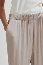 Load image into Gallery viewer, SECOND FEMALE LIVO TROUSER PURE CASHMERE