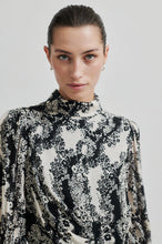 Load image into Gallery viewer, SECOND FEMALE BLUME DRESS BLACK FLORAL PRINT