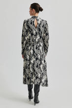 Load image into Gallery viewer, SECOND FEMALE BLUME DRESS BLACK FLORAL PRINT