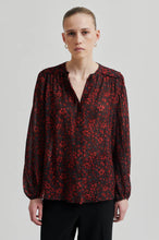 Load image into Gallery viewer, SECOND FEMALE SCRATCH SHIRT EMBOLDENED PRINT