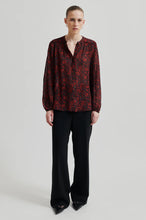 Load image into Gallery viewer, SECOND FEMALE SCRATCH SHIRT EMBOLDENED PRINT