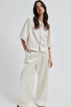 Load image into Gallery viewer, SECOND FEMALE PERLLA NEW BLOUSE SOFT BEIGE