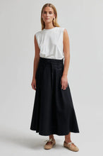 Load image into Gallery viewer, COMING SOON | SECOND FEMALE LARKINI SKIRT BLACK