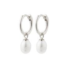 Load image into Gallery viewer, PILGRIM SILVER BERTHE RECYCLED PEARL HOOP EARRINGS