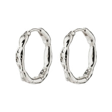Load image into Gallery viewer, PILGRIM SILVER EDDY RECYCLED ORGANIC MEDIUM HOOPS