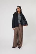 Load image into Gallery viewer, MARLOW UNO STRIPE LS CHARCOAL STRIPE