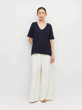 Load image into Gallery viewer, JHL BY JULIETTE HOGAN V NECK CASHMERE TEE NAVY