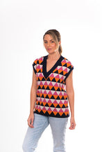 Load image into Gallery viewer, BRIDGE &amp; LORD TRIANGLE JACQUARD VEST

