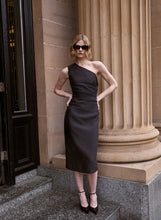 Load image into Gallery viewer, ESMAEE AFFINITY ONE SHOULDER MIDI DRESS