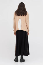 Load image into Gallery viewer, TAYLOR SUBMERGE SWEATER SAND