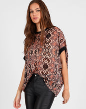 Load image into Gallery viewer, STORM COPPERHEAD PRINT SHIRT