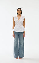 Load image into Gallery viewer, KINNEY BOBBIE TOP IVORY