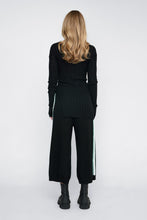 Load image into Gallery viewer, TAYLOR ROUNDED VENEER TUNIC BLACK