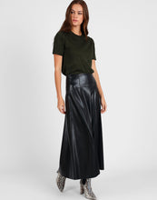 Load image into Gallery viewer, STORM MERINO CLASSIC TEE KHAKI