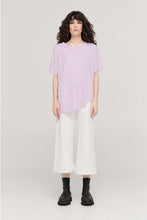 Load image into Gallery viewer, TAYLOR CAMBER TEE QUARTZ