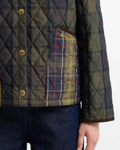 Load image into Gallery viewer, BARBOUR TARTAN REIMAGINED ICONS TARTAN CROPPED LIDDESDALE QUILTED JACKET