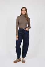 Load image into Gallery viewer, MARLOW THE CURVE BARREL JEAN MIDNIGHT WASH