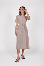 Load image into Gallery viewer, MARLOW AXIS SHIRT DRESS PRISM PRINT