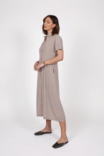 Load image into Gallery viewer, MARLOW AXIS SHIRT DRESS PRISM PRINT
