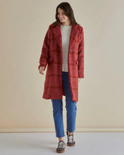 Load image into Gallery viewer, BETTY BASICS WANDA COAT ROUGE RED