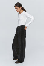Load image into Gallery viewer, MARLE BORDER JEAN BLACK/BLACK WASHED