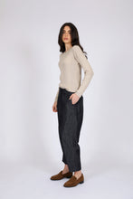 Load image into Gallery viewer, MARLOW BEAM BARREL PANT DARK WASH
