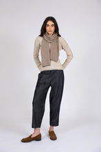 Load image into Gallery viewer, MARLOW BEAM BARREL PANT DARK WASH