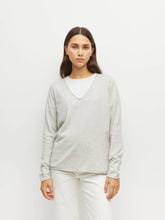 Load image into Gallery viewer, JHL BY JULIETTE HOGAN V-NECK LONG SLEEVE GREY MARLE