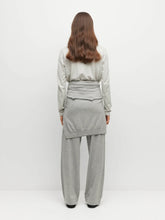 Load image into Gallery viewer, JHL BY JULIETTE HOGAN CREW LONG SLEEVE GREYMARLE