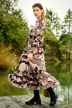 Load image into Gallery viewer, CURATE BY TRELISE COOPER JUST ONE THING DRESS FLORAL