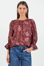 Load image into Gallery viewer, IVY + JACK CANDID PLUM SMUDGE FLORAL FRILL SLEEVE CREW NECK TOP