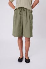 Load image into Gallery viewer, MARLOW CASCADE LONGLINE SHORT LAUREL